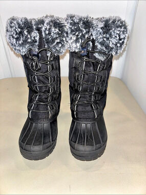 Hot Paws Winter Girls size 11 Snow Boots in Black & Gray
